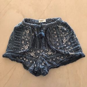 Girl's Floral Blue Shorts